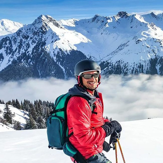 عینک بلوتوثی هوشمند GLS 100، اتصال به اندروید و IOS، فریم پی وی سی